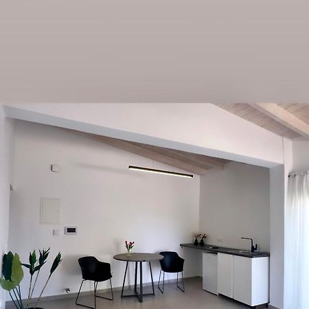 Abuelo Apartment II Artemida  Ngoại thất bức ảnh